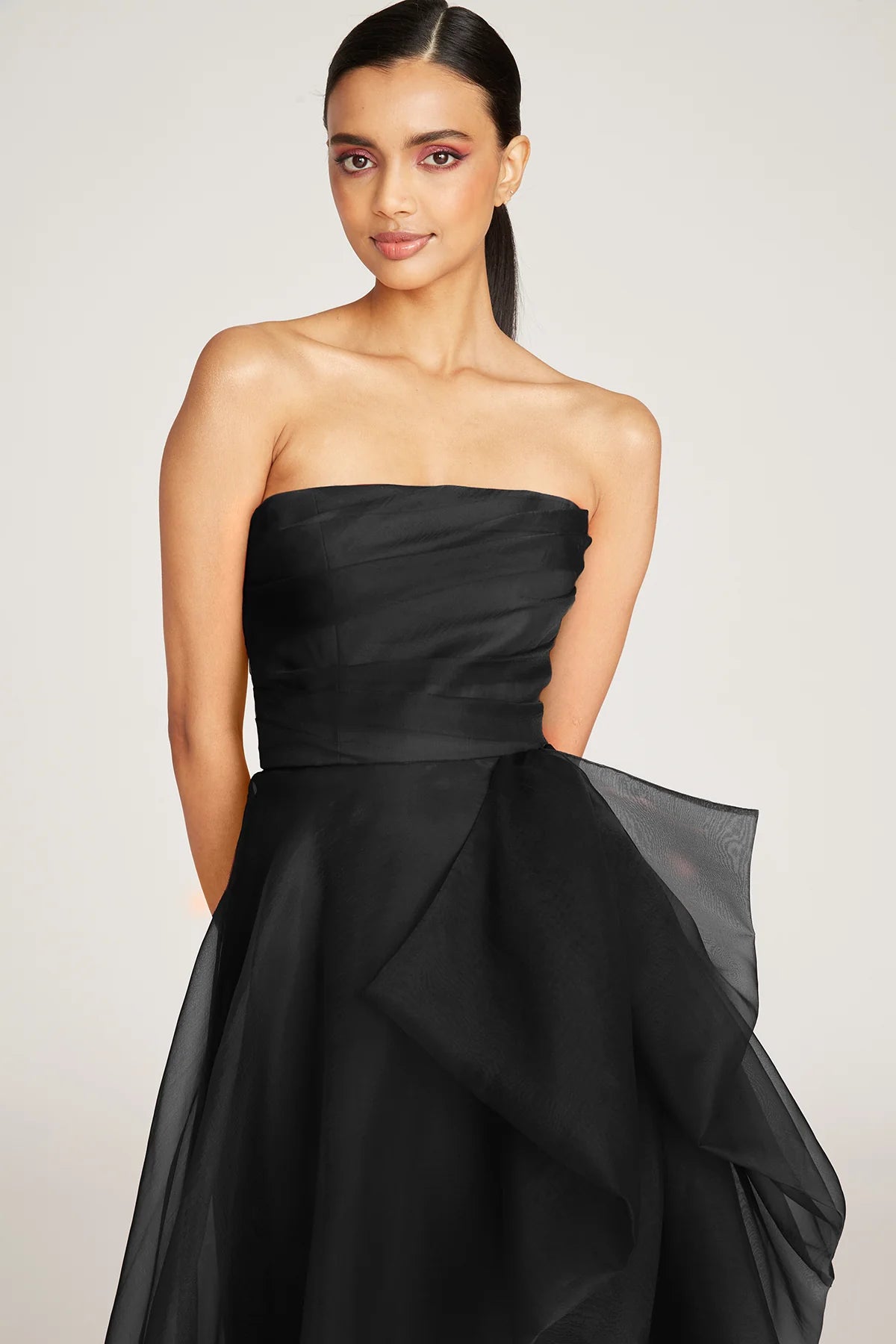 Black Teresa Gown