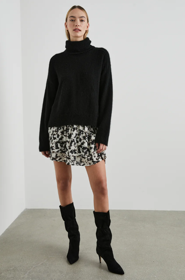 Blurred Cheetah Addison Skirt